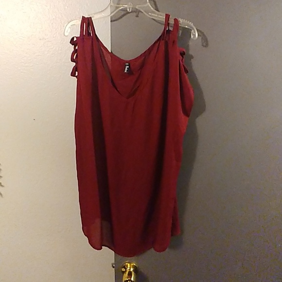 Blouse - Picture 1 of 1